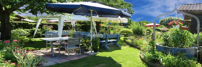 Casual Garden Party